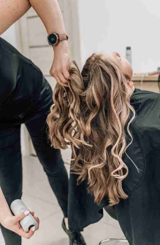 Featured image for What Is a Blowout? A Palm Harbor Guide to Booking One.